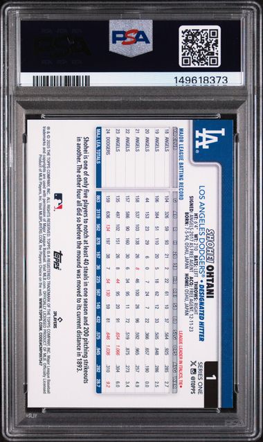 2025 TOPPS #1 SHOHEI OHTANI HOLO FOIL PSA 8